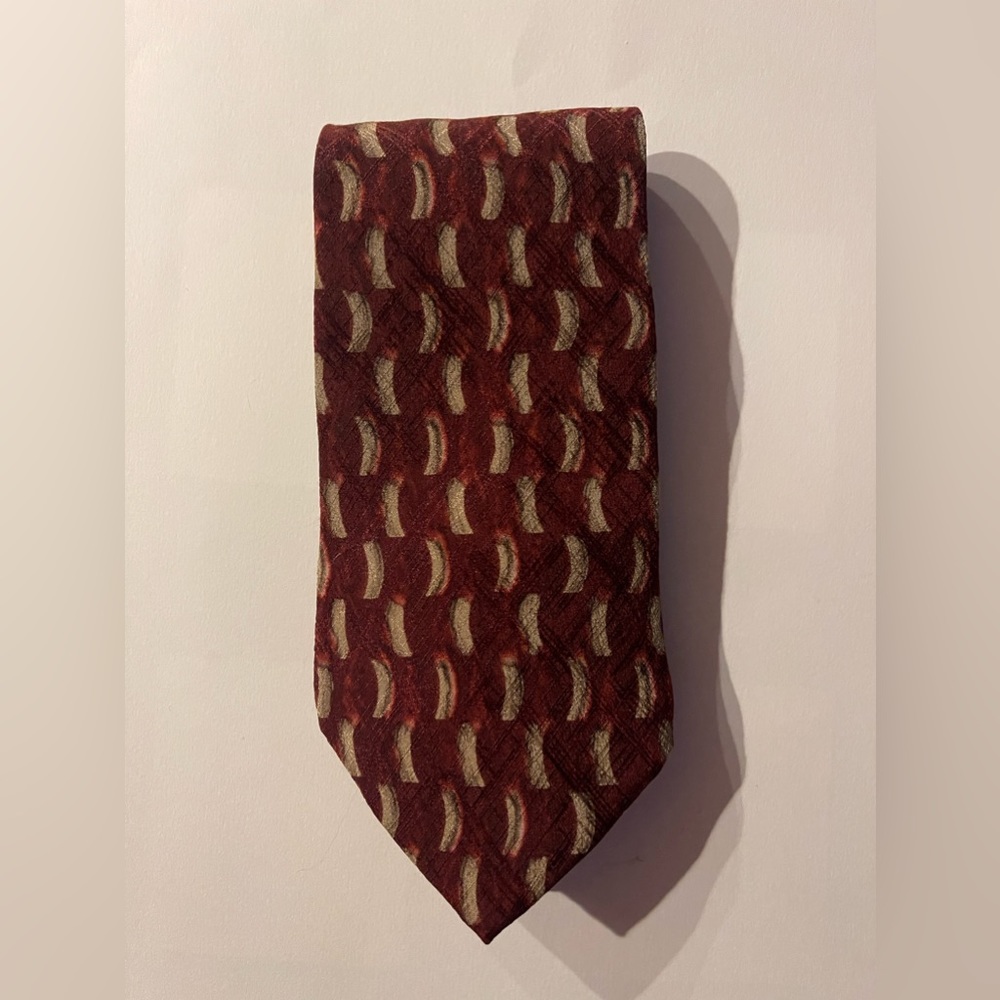 Hugo Boss Abstract Burgundy Cream Silk Tie
